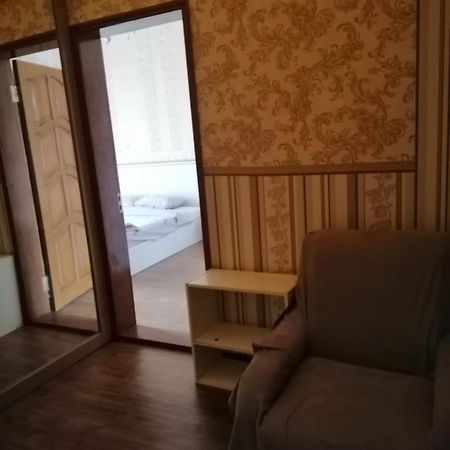 Ланжероновская Угол Дерибасовская Lägenhet Odessa Exteriör bild